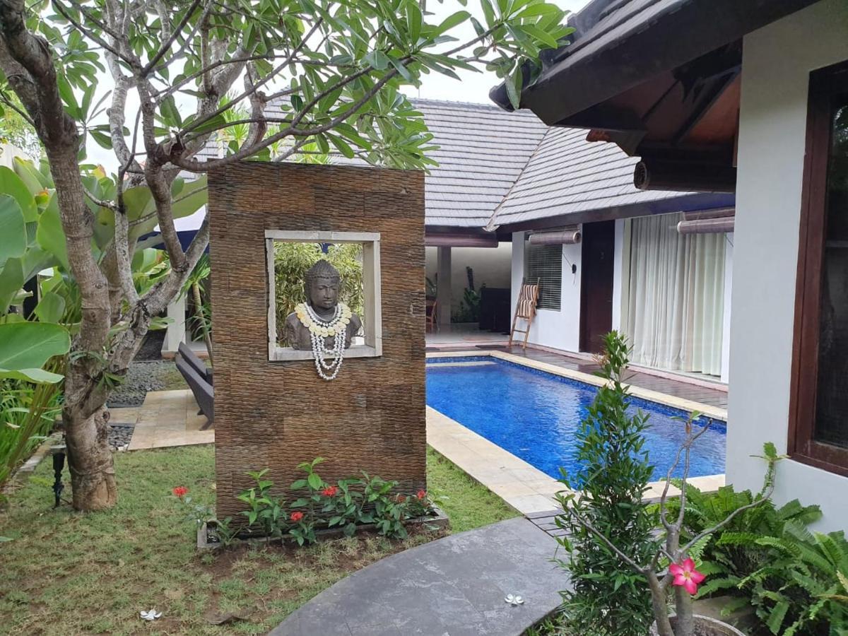 Villa Davenny Seminyak Kültér fotó